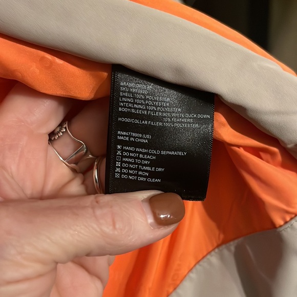 Orolay women’s thickened down jacket excellent condition - Picture 5 of 7